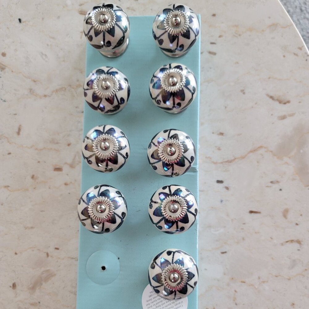 10 Ceramic Cabinet Knobs- NEW